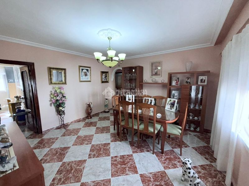 Foto f05c3d31-08c2-4268-8f2b-f4bf211e56e1. Pis a San Jerónimo - La Bachillera Sevilla