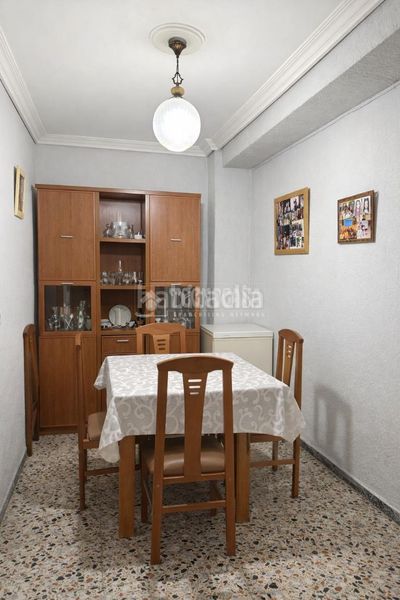 Foto 4a721f75-4c5d-4d51-b07e-41f6237ff126. Casa aparellada a San Jerónimo - La Bachillera Sevilla