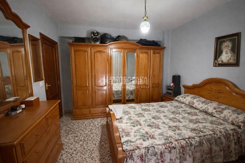Foto a5a97f0f-461a-47c3-86f0-73115d4c7932. Casa aparellada a San Jerónimo - La Bachillera Sevilla