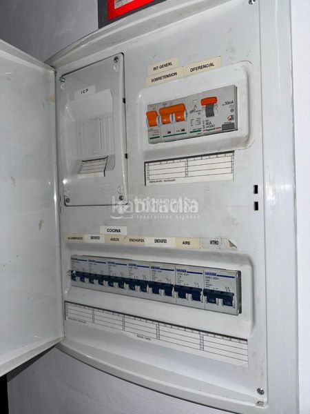 Foto 4ae08a9c-17e7-49f0-a927-5e918a86be9a. Piso  en venta en San Jerónimo - La Bachillera Sevilla