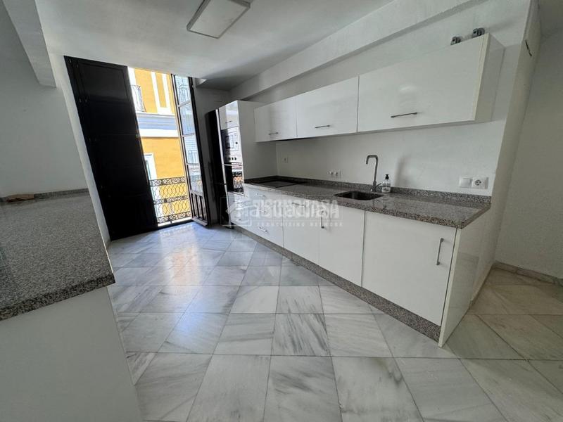 Foto 7391c741-d1e3-4343-9bde-b6c737bbc079. Pis a San Vicente Sevilla