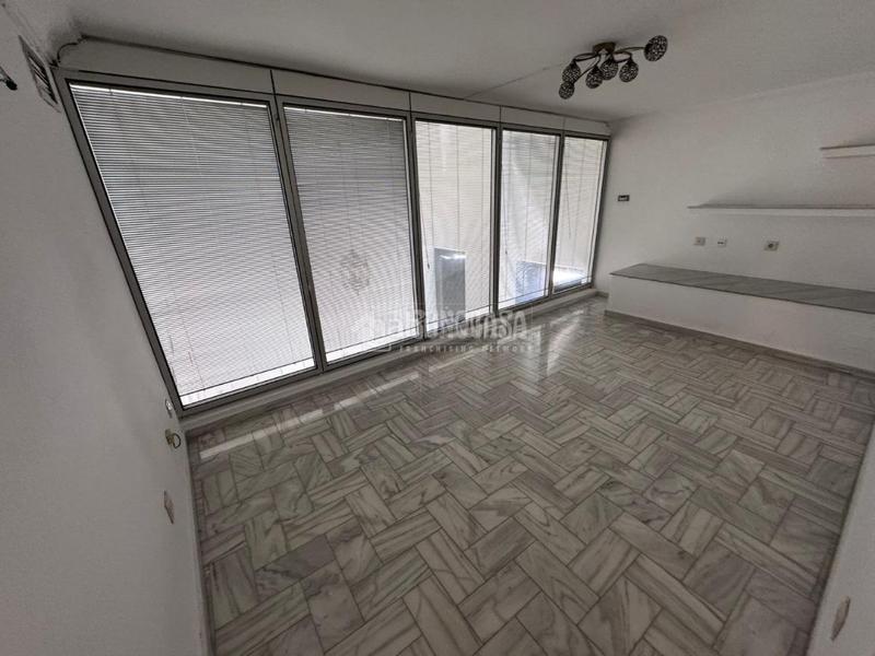 Foto 9ecca4c5-a2f9-4edb-9cdf-ecc8824de208. Pis a San Vicente Sevilla