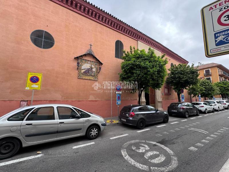 Foto eb82baf1-c0a5-4373-8be8-46c1a0965a29. Pis a San Vicente Sevilla