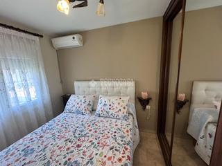 Pis a Colores -  Entreparques. Piso en venta en sevilla