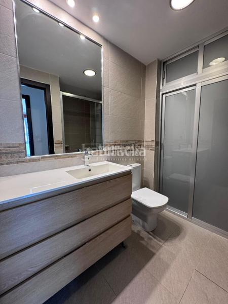 Foto 7c8c7c4f-ee0d-4780-8279-95d2861761d8. Piso  en venta en colores - entreparques Sevilla