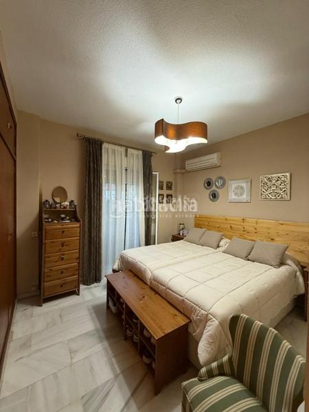 Foto 10a366d7-f4bb-4e96-a398-f4e3f4ecd49b. Doppelhaus in colores - entreparques Sevilla