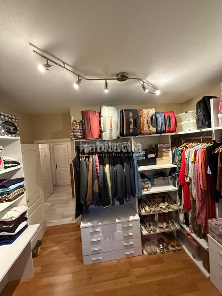 Foto 12ea461c-1591-4e97-9cf8-b274c40e8813. Doppelhaus in colores - entreparques Sevilla