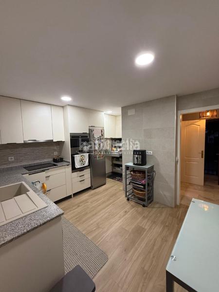 Foto 1780b555-d129-478c-9f6e-89ce8dd1bdb6. Doppelhaus in colores - entreparques Sevilla