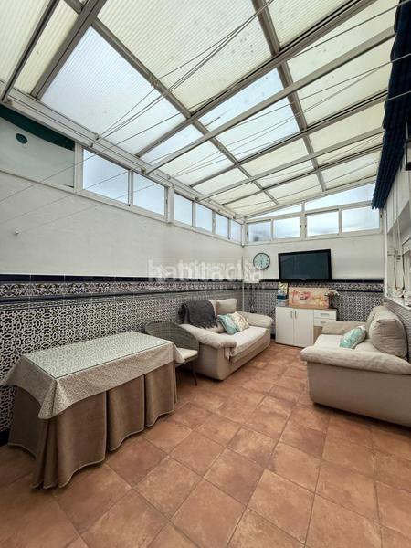 Foto fcde4638-4505-4b20-9a5a-3a18f5dce452. Doppelhaus in colores - entreparques Sevilla