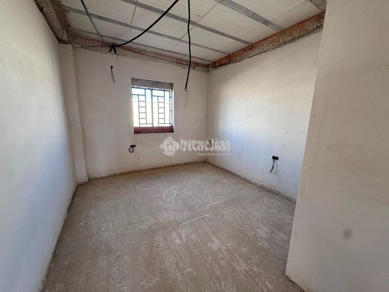 Foto af72605b-2aef-48e5-8c7b-43a20a8d0238. Pis a Carmona