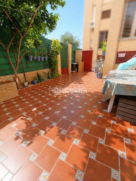 Foto 0fa07cba-2218-42d9-9432-500591601fc6. Pis a Urbadiez - Entrepuentes Sevilla