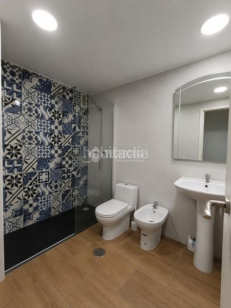 Foto c8967636-43c8-489b-8d88-2c8ba2aecc2a. Pis a Urbadiez - Entrepuentes Sevilla
