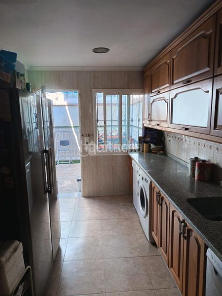 Foto 3fb650b5-2eeb-4558-8803-38cef8bad61e. Towny house in colores - entreparques Sevilla