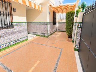 Casa aparellada a Colores -  Entreparques