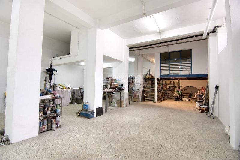 Foto 72320103-5649-46d8-9239-7b03b7b13b1e. Geschäftsraum in Los Castros Santander