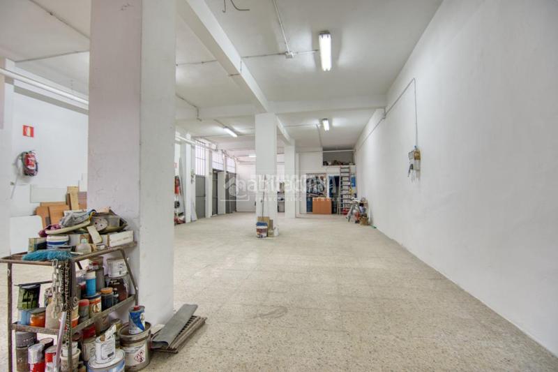 Foto af5eef40-cb60-4aa2-b632-ae171cb98097. Geschäftsraum in Los Castros Santander