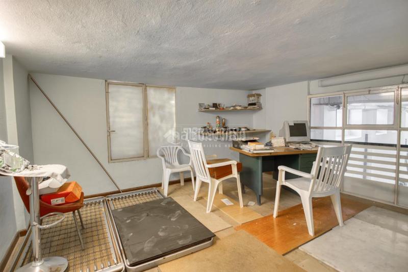 Foto f468052a-6904-4d07-a9fd-74fb7dd8242e. Geschäftsraum in Los Castros Santander