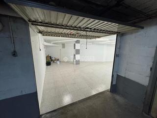 Aparcament cotxe en Los Castros. Boxplaza de garaje en venta en santander