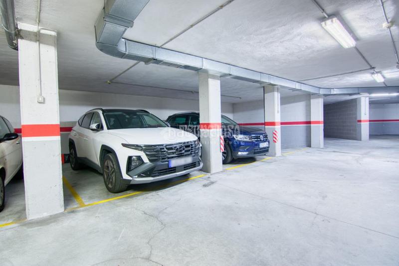 Foto da7eb5ce-b926-40c3-ba07-7aa0e5192847. Pis amb calefacció aparcament a Valdenoja Santander