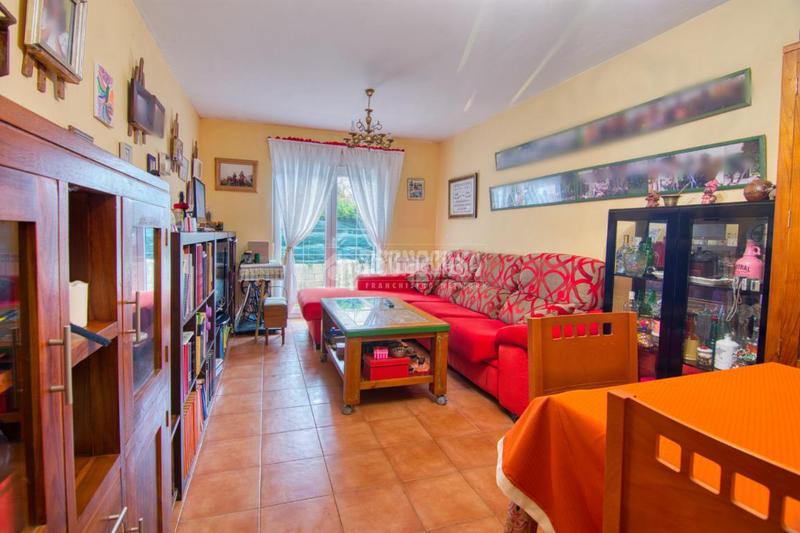 Foto cad946f8-f954-4b0c-b10b-c0bacb1b0b20. Casa pareada casa en venta en santander en Carandía Piélagos