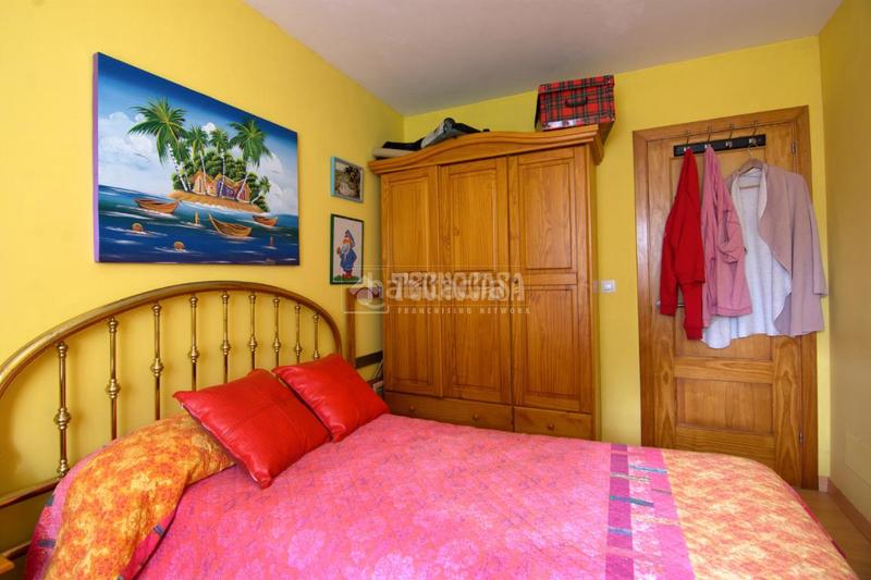 Foto d84069ef-d4ee-4cae-9c69-0a5d0172929d. Casa pareada casa en venta en santander en Carandía Piélagos