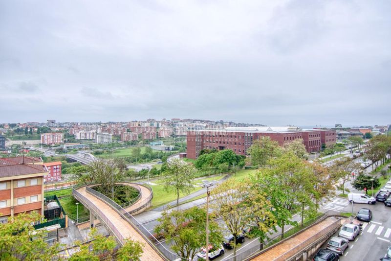 Foto 0aeda3d9-4ace-4209-9287-c9d6fd758b52. Pis a Los Castros Santander