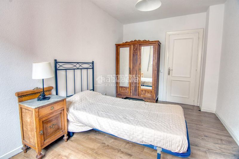 Foto 99a288d7-f7d3-4b4c-ac31-044f752fdbbd. Pis a Los Castros Santander