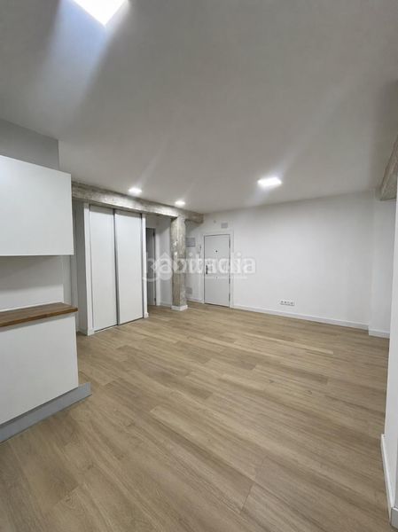 Foto 43ebd435-538b-43a2-b6d9-c9de0437c94c. Rent flat in Los Castros Santander
