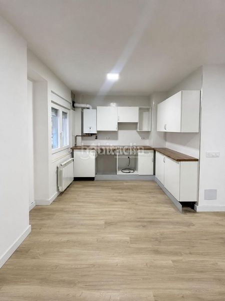 Foto d147b9fc-fe0d-4c6a-ae70-cfc93dd2d02d. Rent flat in Los Castros Santander