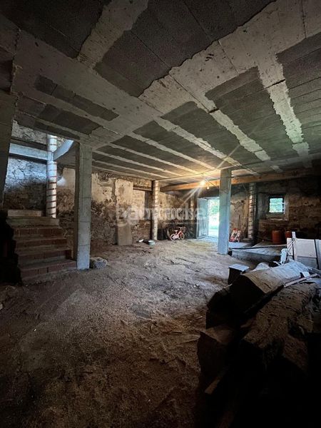 Foto 089843ab-f9f3-4e7d-85f4-84e1558eb174. Casa amb aparcament a Riotuerto
