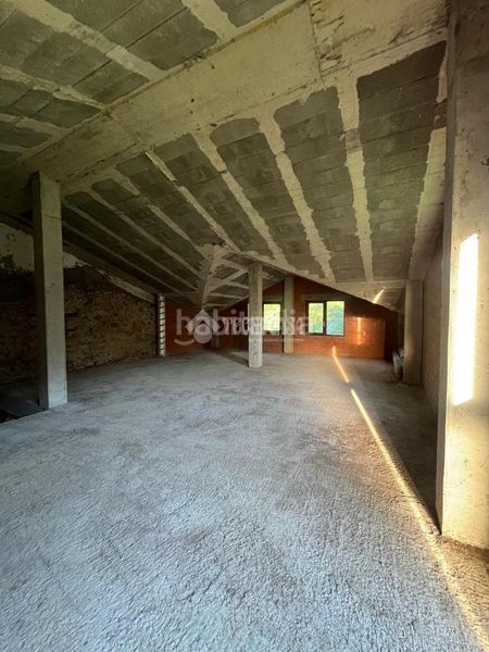 Foto 79dbdf4c-9498-45b7-8584-3ed2f98f29aa. Casa amb aparcament a Riotuerto