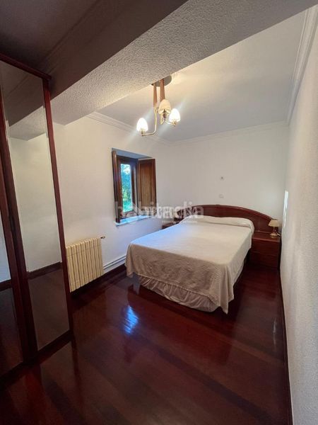 Foto a10ed890-8724-48be-b4b4-ad2b78665bc6. Casa amb aparcament a Riotuerto