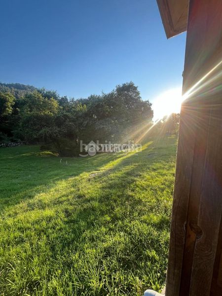 Foto a79b18bf-96e1-45f7-931b-aaf1beff2e95. Casa amb aparcament a Riotuerto