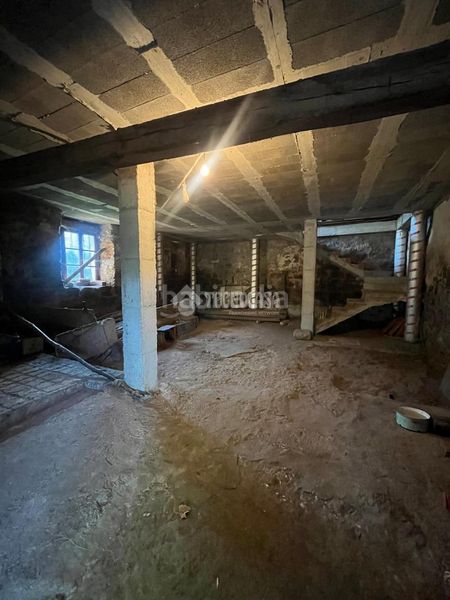 Foto b46968dc-8a71-4528-aa1b-82a71c8815c3. Casa amb aparcament a Riotuerto