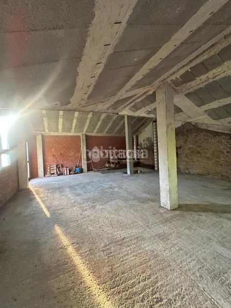 Foto c498243c-2a62-4b7d-a1e9-8d5466e8b710. Casa amb aparcament a Riotuerto