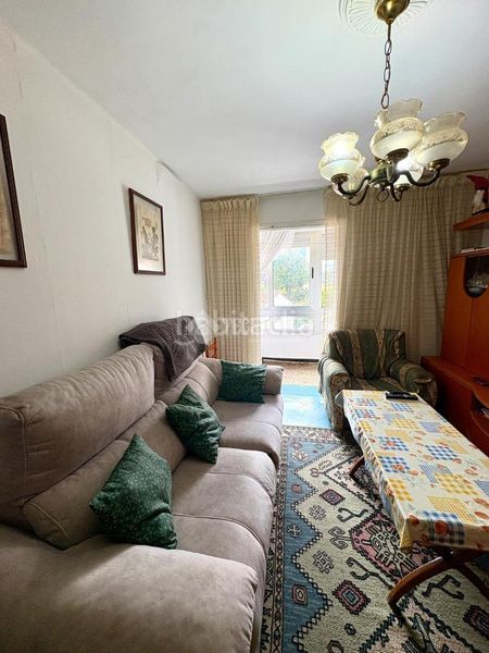 Foto 9ed862a2-6bda-478b-a394-2fa886425e19. Piso  en venta en Los Castros Santander