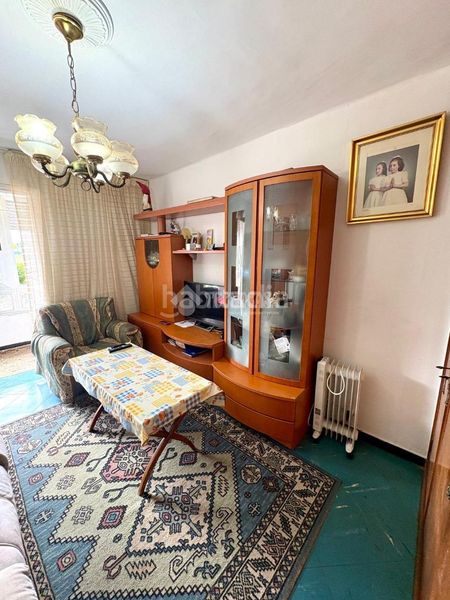 Foto a074bc03-2a54-453e-8f8b-10e1f4ef99d5. Piso  en venta en Los Castros Santander
