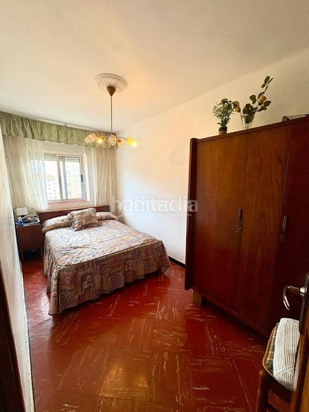 Foto a6773c03-03db-4565-8982-0fb5a7b78651. Piso  en venta en Los Castros Santander