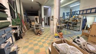 Local commercial en Las Delicias. Local comercial en venta en zaragoza