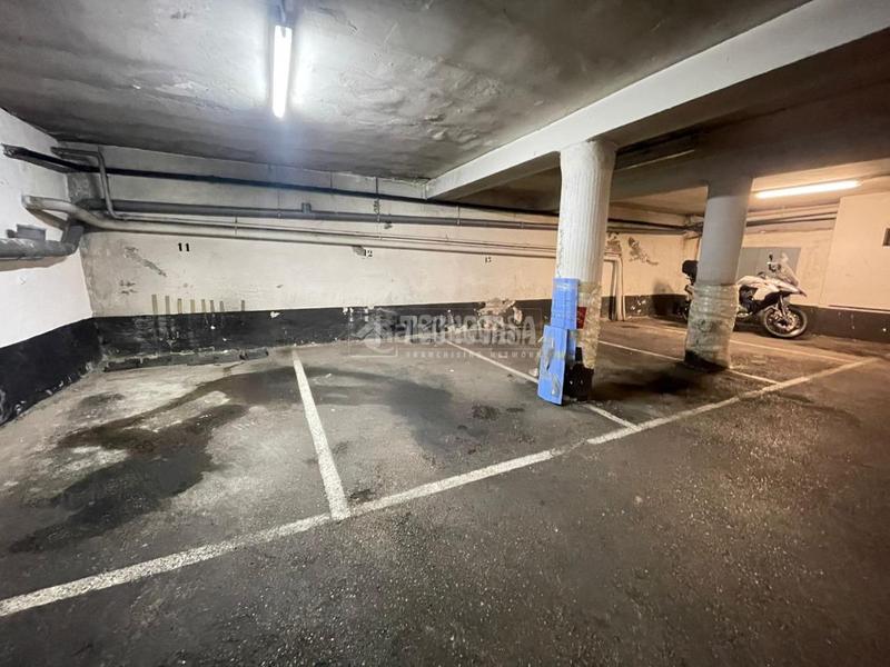 Foto e351546f-9cea-49e7-8975-e6ca3f680ed7. Parking coche boxplaza de garaje en venta en Barrio del Ave Zaragoza