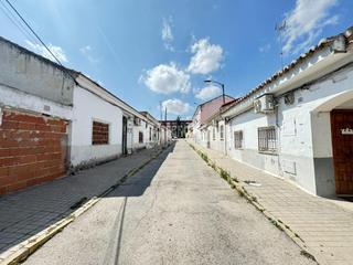 Casa aparellada a Vergel-Las Olivas. Casa en venta en aranjuez