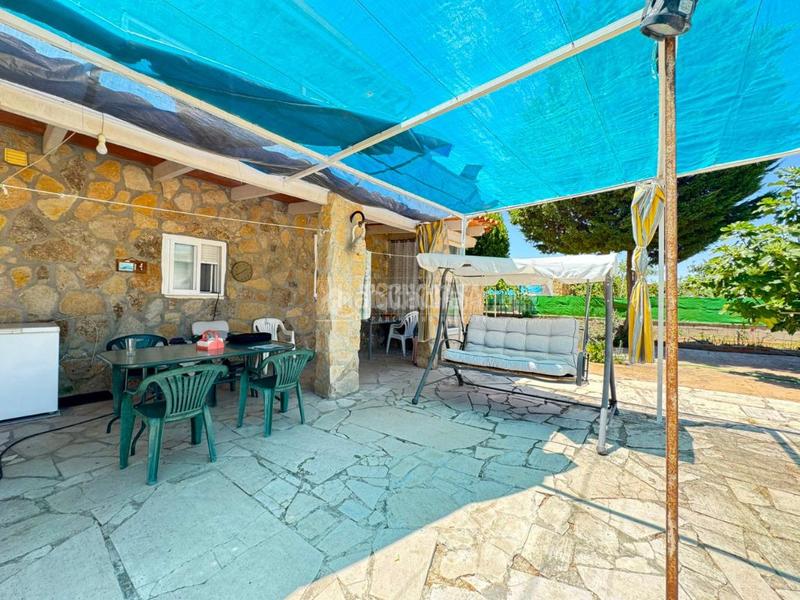 Foto d99df91b-fe2f-4612-8f08-0bc1d161e5c7. Casa  en venta en Colmenar de Oreja