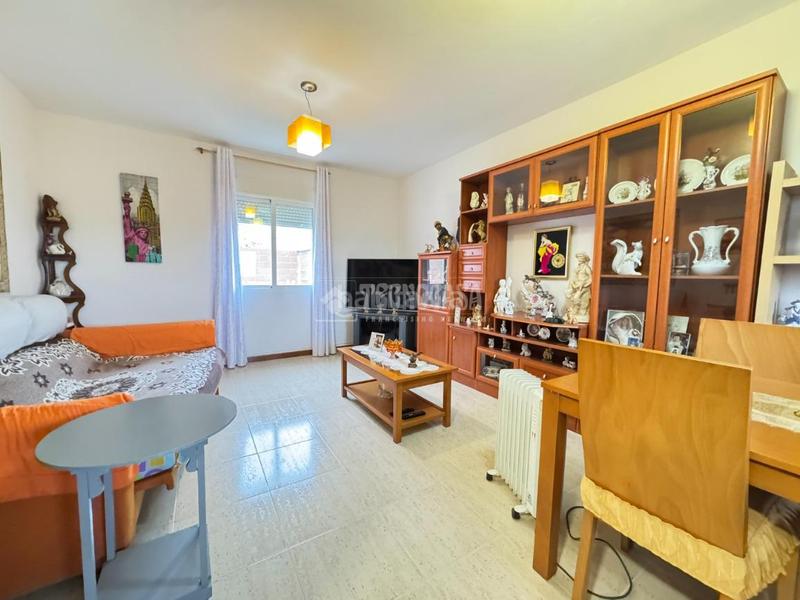 Foto 8ebddeb9-bf1c-4ab9-a60c-623ec7886fbb. Casa pareada casa en venta en Colmenar de Oreja