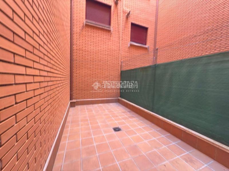 Foto 4100e6ef-b74a-4167-adf4-cd6be3d788d0. Pis a Vergel-Las Olivas Aranjuez