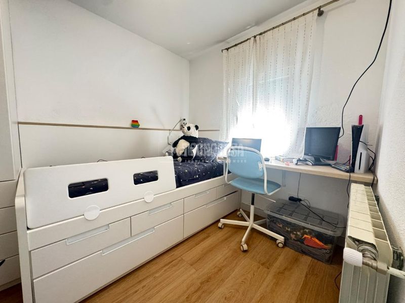 Foto 00f92e46-0433-4178-8f6e-4563edf159e8. Casa aparellada amb calefacció a Centro Aranjuez
