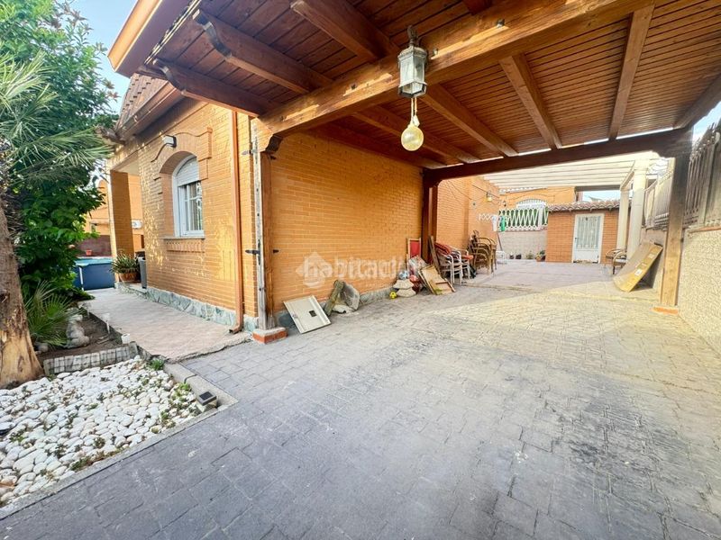 Foto 71e6023f-f75b-4263-a694-d14380d254fc. Casa amb calefacció piscina a Centro Aranjuez