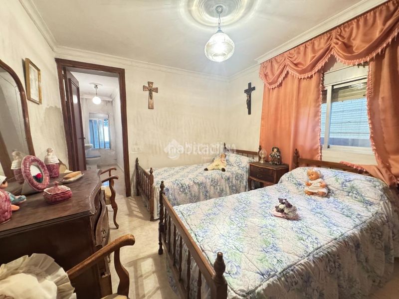 Foto 22c5f413-2eb3-49d2-81da-b7ae2b13f787. Casa aparellada a Yepes