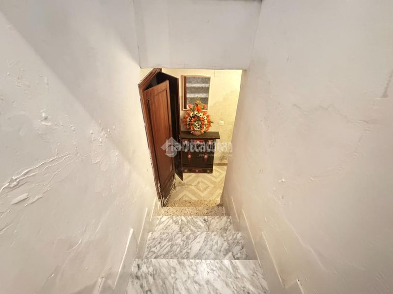 Foto 63ca922d-a446-4fbb-89df-9b427bc469f5. Casa aparellada a Yepes