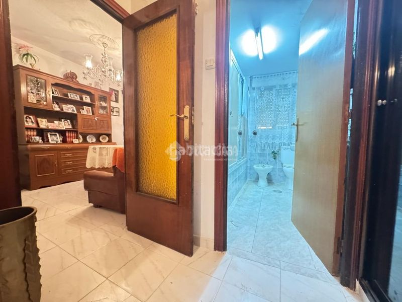 Foto f6b49744-bcd9-42d9-baca-c1b17c476d81. Casa aparellada a Yepes