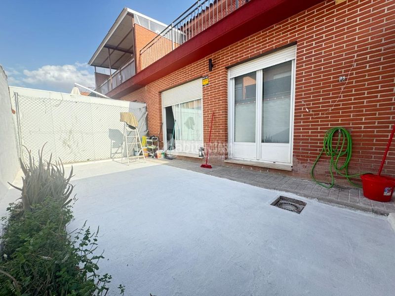 Foto 713d66ba-e995-4c1b-aa96-335dd8f8d061. Casa aparellada amb calefacció a Yepes
